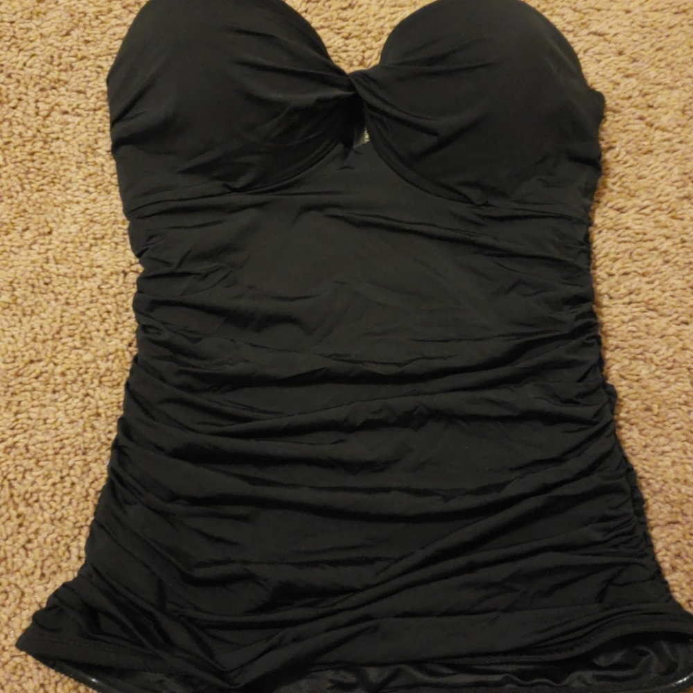 Strapless bikini top